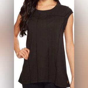 Lucy Blue Effortless Ease Tee